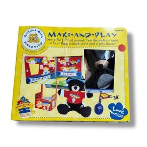 Build-A-Bear Make-and-Play Kit Stuffed Animal Black Bear Sewing Fun Activity NEW